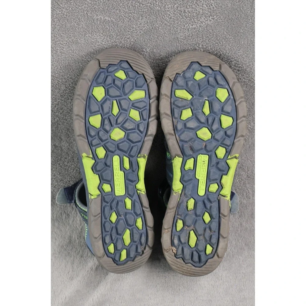 Merrell brand style